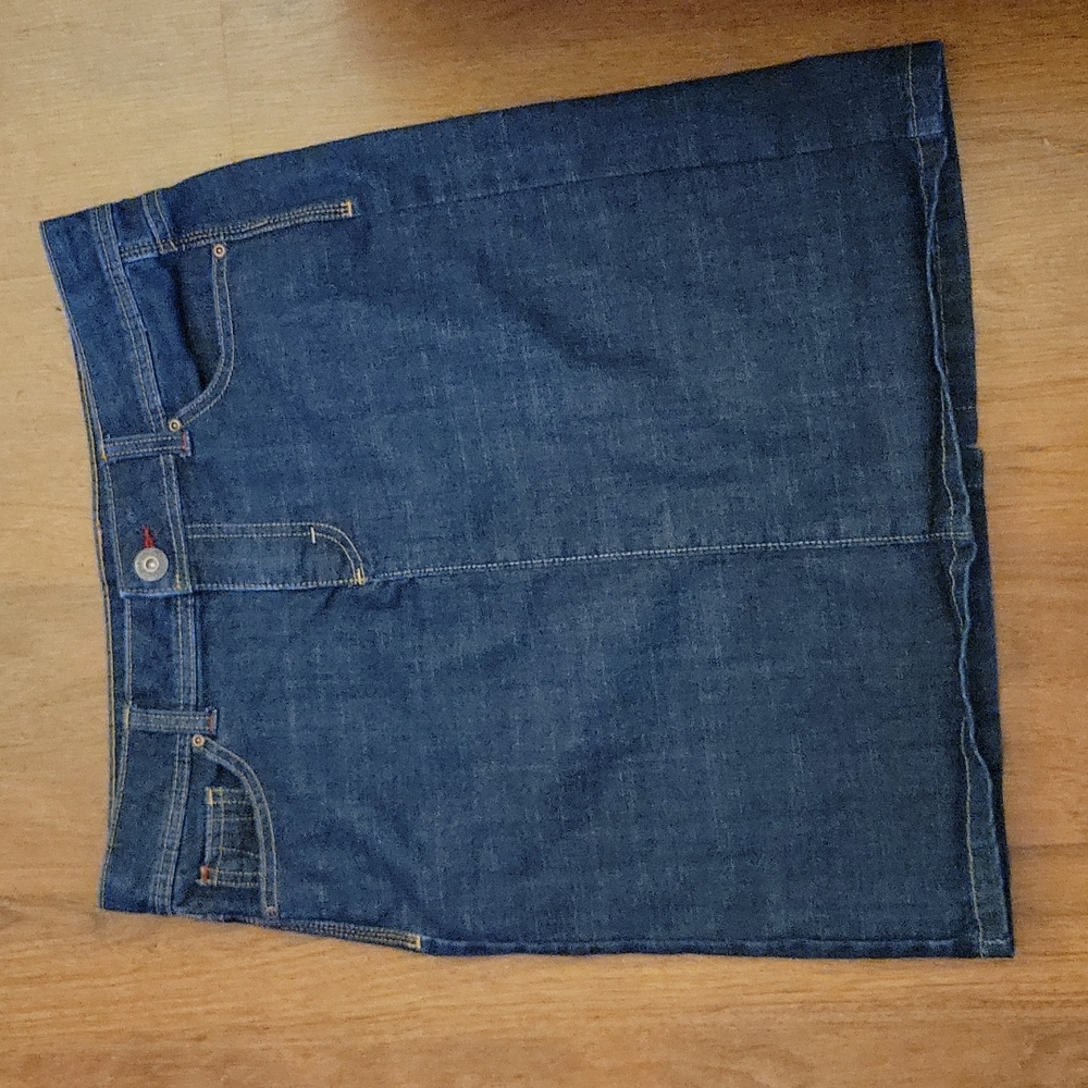 Wrangler dark wash stretch denim jeans skirt classic 5 pocket style sz 10 EUC…